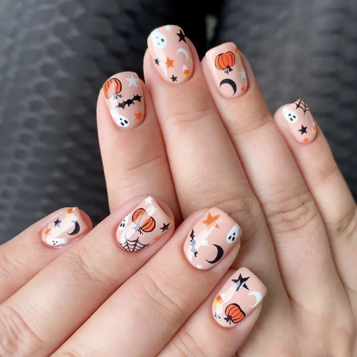 Ghostly Glow 24Pcs Black Square Press-On Nails