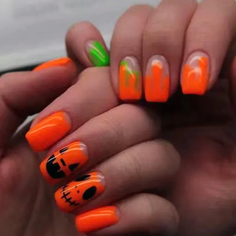 Ghostly Glow 24Pcs Black Square Press-On Nails