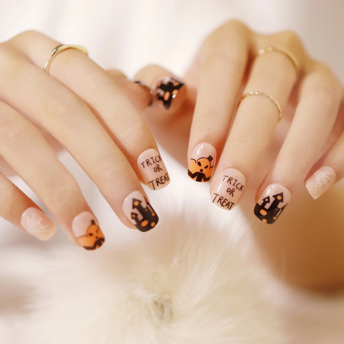 Ghostly Glow 24Pcs Black Square Press-On Nails