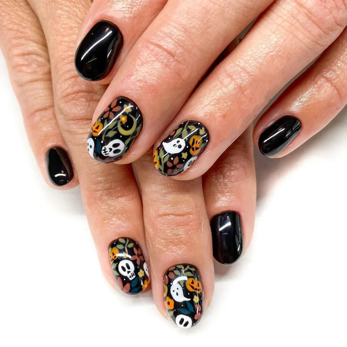 Ghostly Glow 24Pcs Black Square Press-On Nails